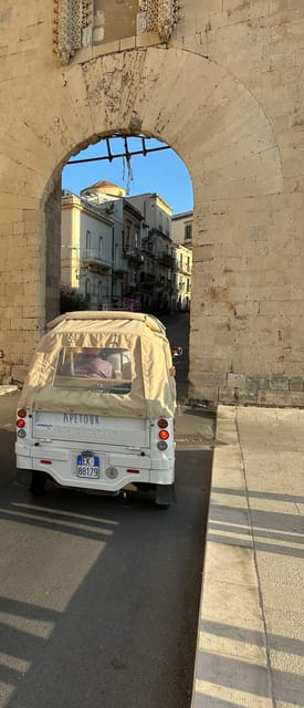 2-Hour Tuk Tuk Tour of Syracuse and Ortigia - Pickup, timing, and how the Ape Calessino experience feels