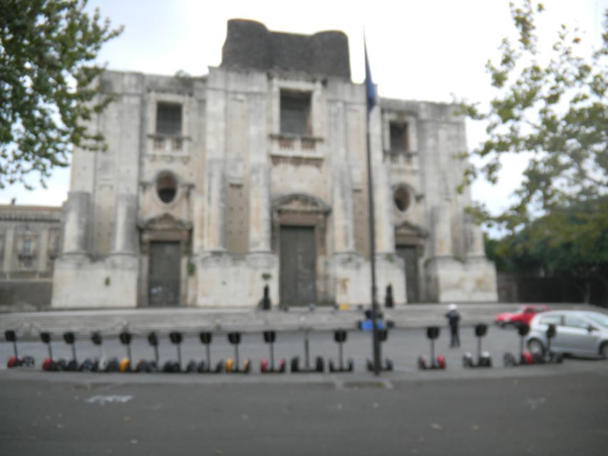 3-Hour Catania Segway PT Authorized Tour - Orologio di villa Bellini: a pause that helps you reset