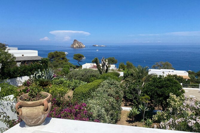 Aeolian Islands Day Trip from Taormina: Stromboli and Panarea - Crowds on a 49-person day, and why pacing matters