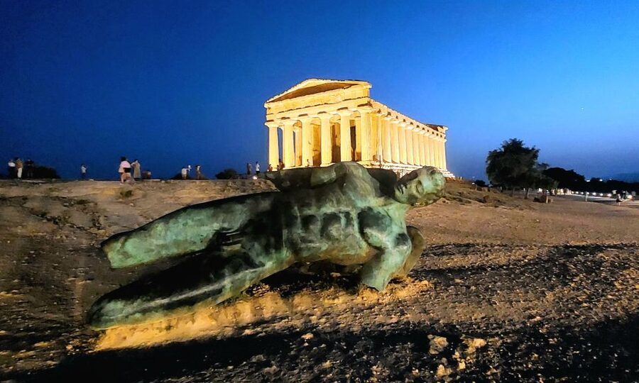 Agrigento: Skip-the-Line Valley of the Temples Night Tour - Your 2-Hour Flow: From Temple of Hera to the Main Path Downhill