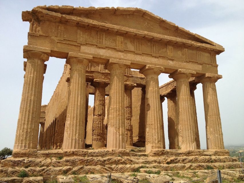 Agrigento: Valley of the Temples Skip-the-Line Sunset Tour - Temple of Juno (Hera Lacinia area): where the story begins