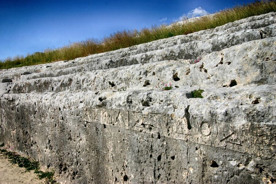 Archaeological Syracuse: Neapolis Park private tour - Latomie del Paradiso: quarry beauty with a living feel