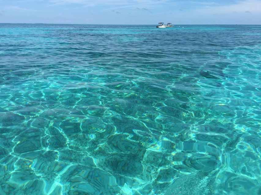 Boat tour from Avola to Portopalo with visit of Marzamemi - Marzamemi stop: 40 minutes in the fisherman village