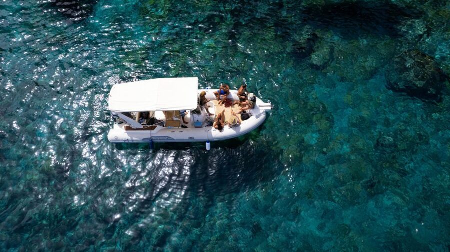 Boat Tour Marettimo Reserve - Snorkeling kit included: how to make your time in the water count