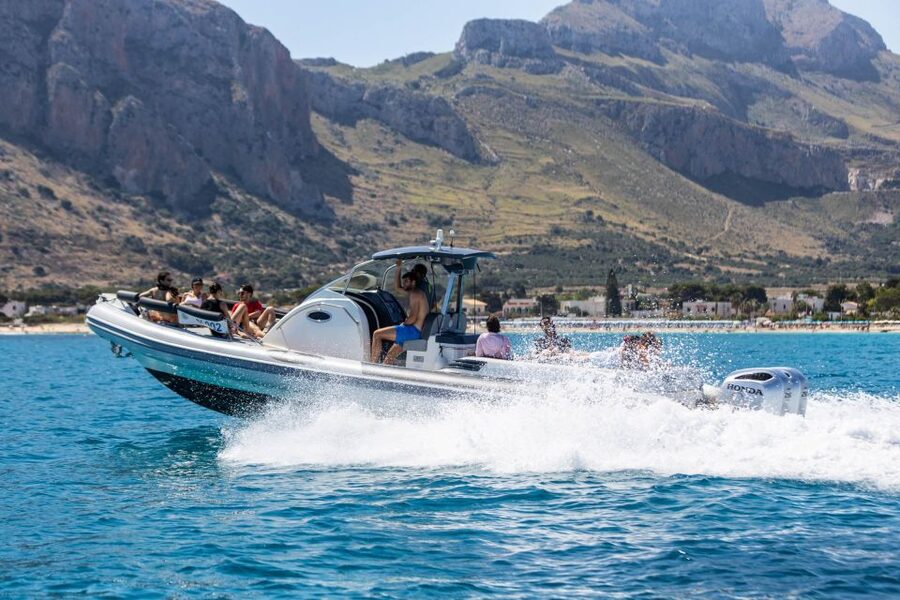 Boat Tour Taormina Isola Bella Giardini Naxos 8 hours - Giardini Naxos town hour: lunch and a walk that break up the sea time