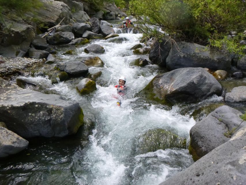 Canyoning and bodyrafting in the Alcantara River - Meeting Dolce & Salato Bar, Then Getting Set Up