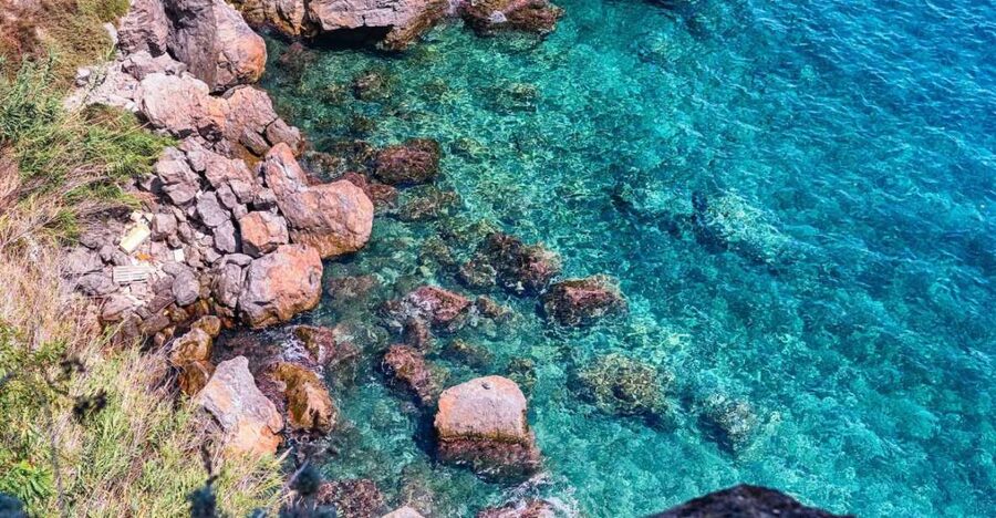 Capo d'Orlando: Mini-cruises to Lipari, Salina and Filicudi - Lipari stop: a town island with museums, churches, and photo-friendly rock