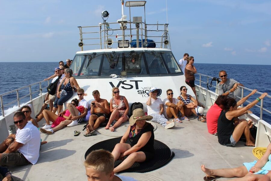Capo D'Orlando: Salina, Panarea, Stromboli Tour with Boat - Crew, Comfort, and How to Avoid the Common Time Traps