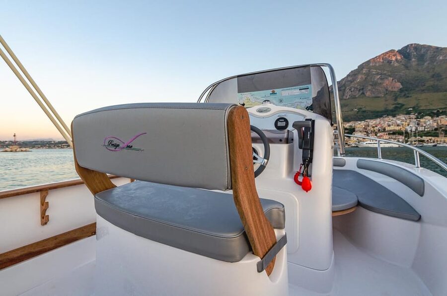 Castellammare del Golfo: Rent a Boat Without a Skipper - Where You Meet and How the 30-Min Safety Brief Works