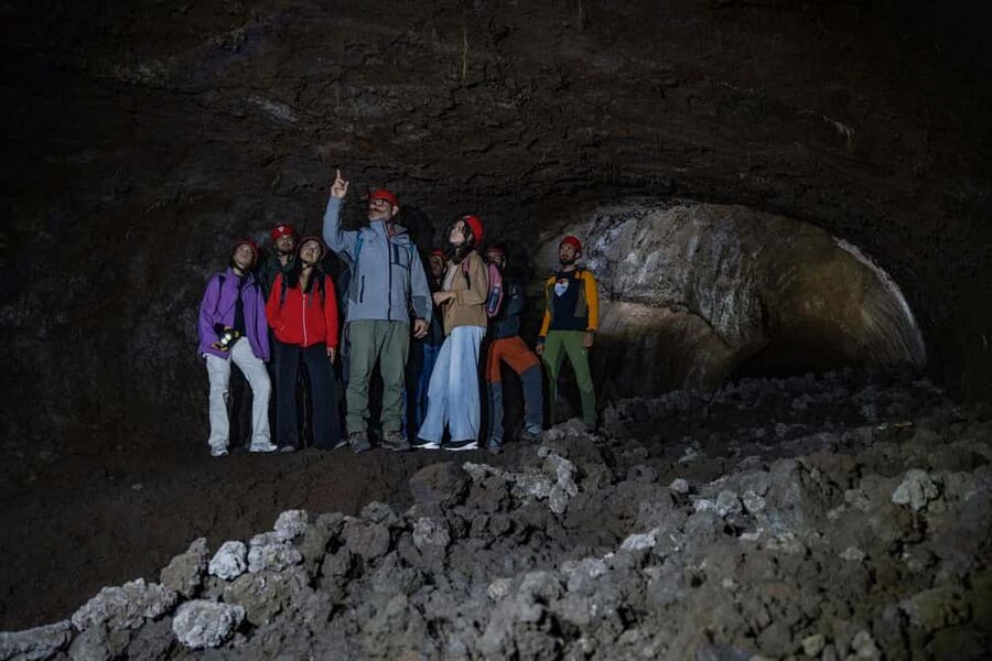 Catania: Amazing Etna Morning Tour with Pickup and Drop-Off - How the guides make it work (and what you’ll actually learn)