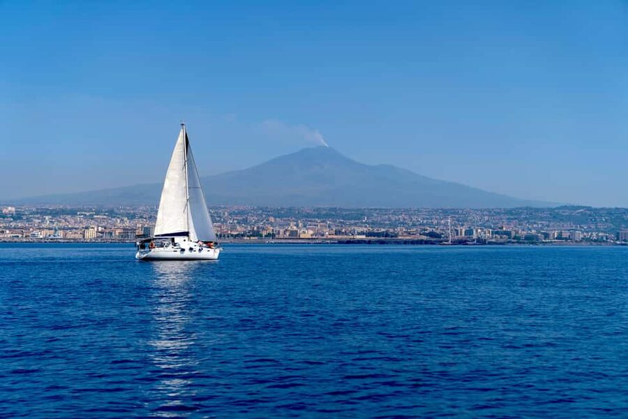 Catania: Cyclops Coast Cruise with Appetizer & Snorkeling - How the route is paced in a 4-hour, small-group format
