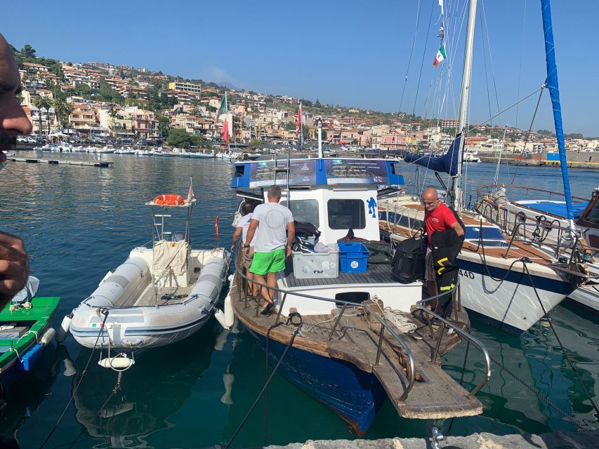 Catania: Cyclops Islands & Timpa Nature Reserve Boat Tour - The Crew Makes the Difference: Andrea and the Marine Bio Team