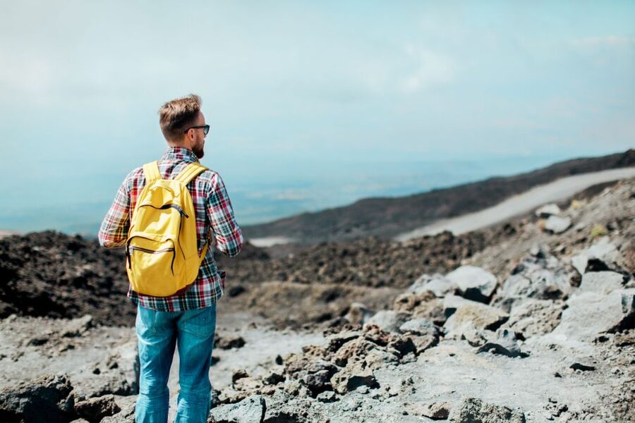 Catania: Etna Nature Tour with Hiking, Cave Visit, & Tasting - Sapienza Refuge at 1,986 meters: the payoff for the climb