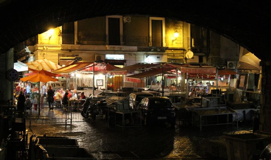 Catania: Guided Street Food Tour with Tastings - Via Crociferi and Via Etnea: church streets, big views, and a sense of rhythm
