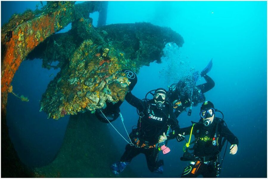 Catania: Gulf Scuba Diving Tour with Marine Biologist - Meet at Etna & Sea Excursions, Then Head for Aci Trezza