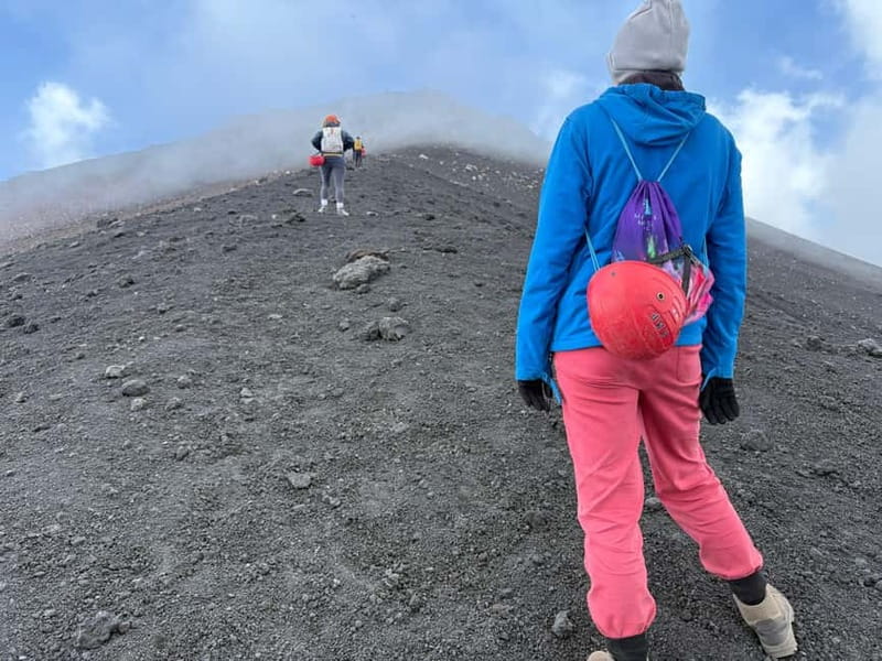 Catania: Mount Etna Adventurous Tour with a Volcano Guide - Lunch at altitude and the second stretch on foot