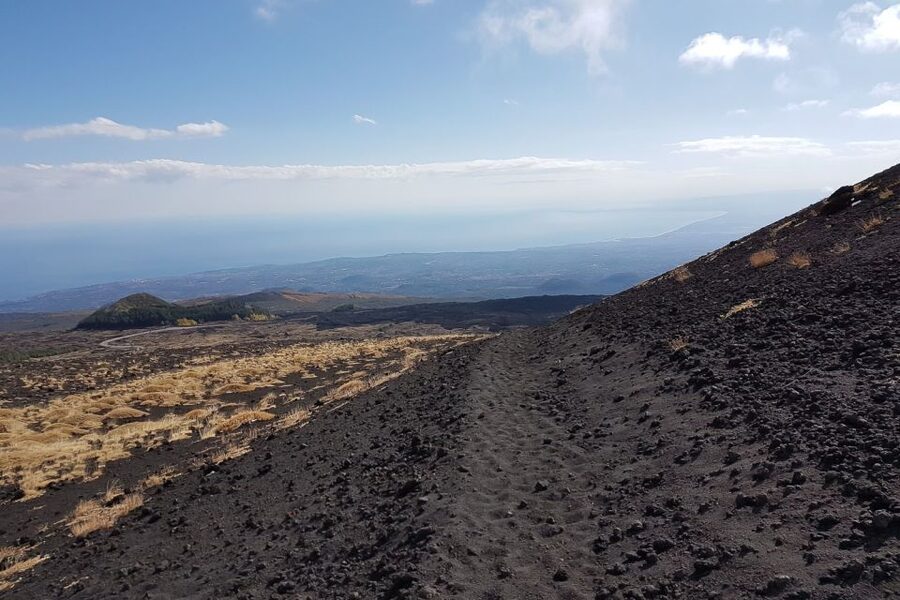 Catania: Mount Etna Trekking Trip off the Tourist Path - Off-Road Lava Flows: Walking on 1792 and Comparing Old Ground