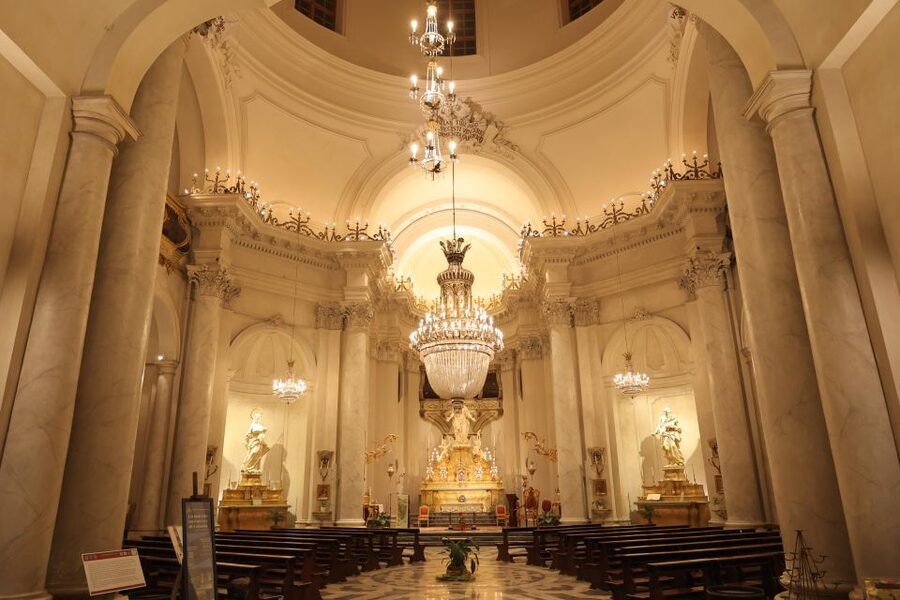 Catania: Opera Concert - Tribute to Vincenzo Bellini - The Catania Chamber Orchestra Sound: Close, Focused, and Vocal-Forward