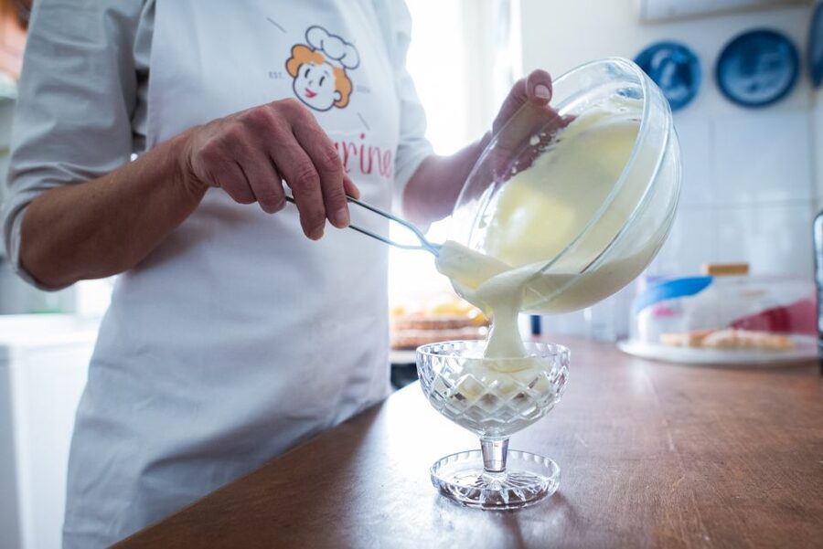Catania: Pasta & Tiramisu Cooking Class at a Local's Home - Why a Catania home kitchen beats a pasta factory