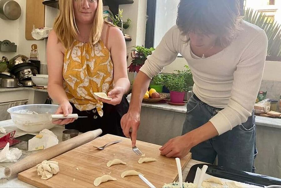 Catania: Pistachio Ravioli, Pasta Home Cooking Class w/ Wine - Key things to know before you go