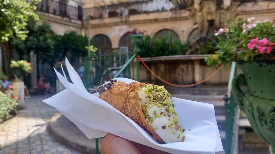 Catania: Street Food Guided Walking Tour - Roman Amphitheater area and the market-style food break