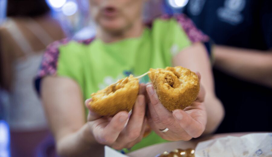 Catania Street food tour by night - Catania at night, why street food fits the mood