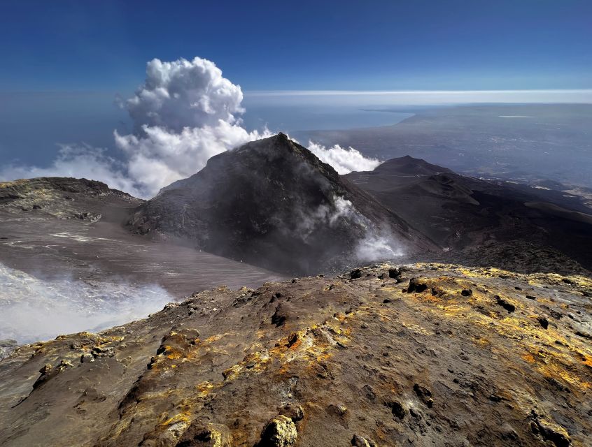 Catania: Summit Craters from North Etna with 4x4 vehicles - Timing, Meeting Point, and How the 5 Hours Will Feel
