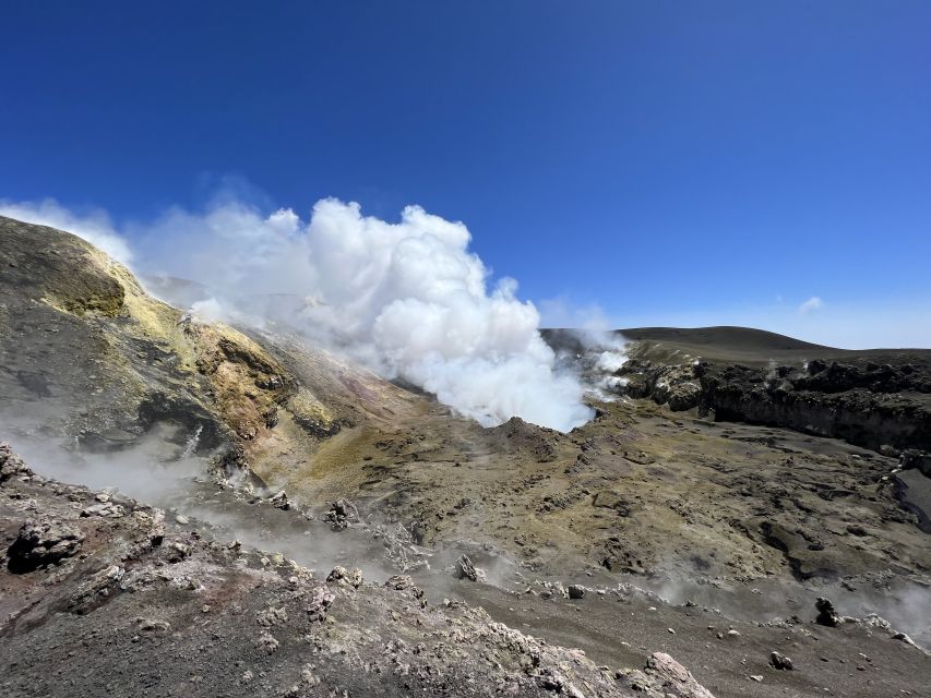 Catania: Summit Craters from North Etna with 4x4 vehicles - The 5km Uphill to the Summit Central Crater Edge