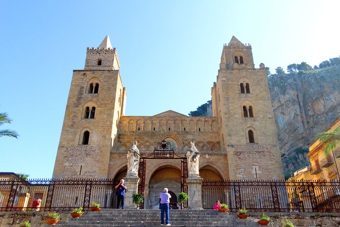 Cefalù: Guided Walking Tour & Cefalu Cathedral Mosaics - The Jewish quarter and Porta Giudecca: where the story starts
