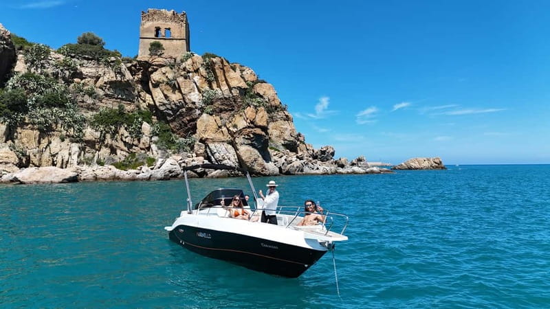 Cefalù: Private Boat Tour + Snorkeling & Aperitif (1-9 pax) - The First Water Break in Cefalù: Welcome Refreshments Then Swimming