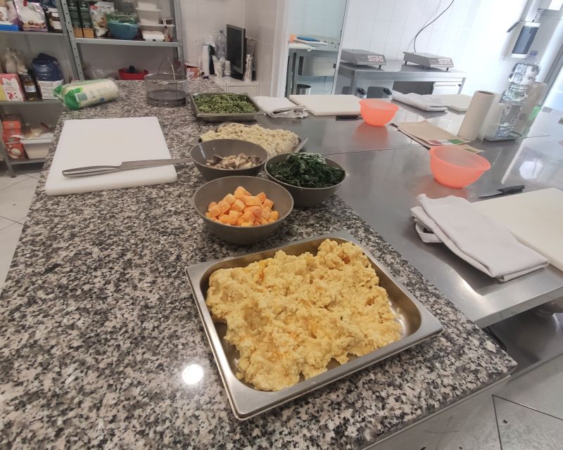 Cooking Class Arancini in Catania - What you actually eat at the end, with wine and coffee