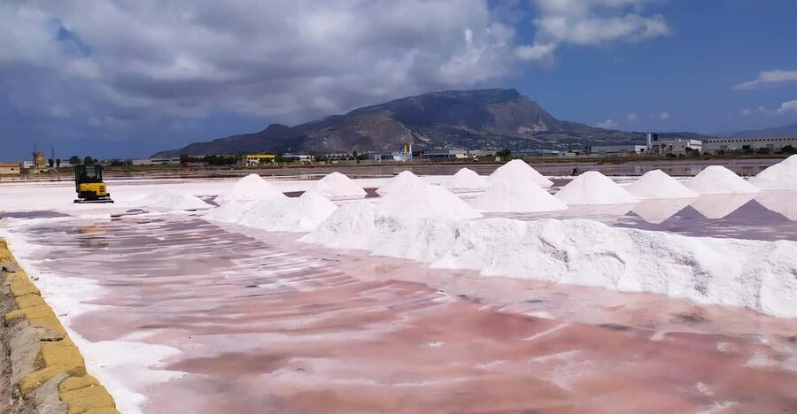 Discover Trapani's Saltpans with an E-Bike Tour - Key things you’ll notice on this Trapani saltpans e-bike tour