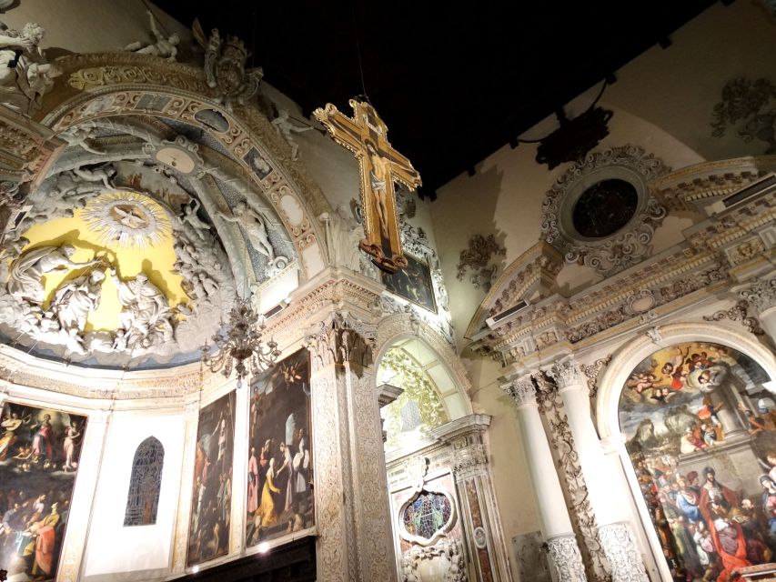 Enna: Historical Walking Tour with a Guide - Town Hall and Garibaldi Theater: everyday history in the center