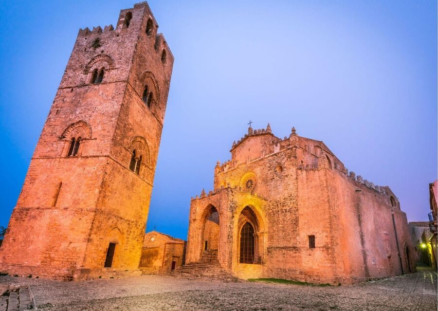 Erice and Segesta Multi-Language Tour from Palermo - Erice uptown: Venus, ancient streets, and marzipan cravings