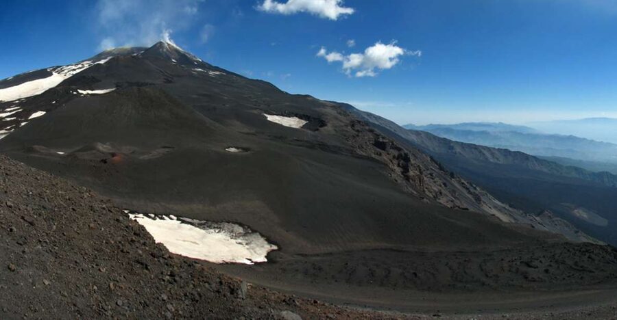 Etna 3000m - Cable Car to Sapienza: Your Start at Higher Vantage Points