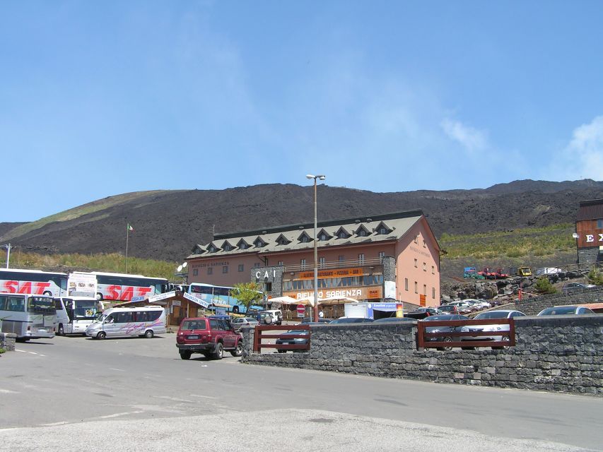 Etna Basic Tour 1900 metres - Arriving at the Etna Refuge: What You’ll Do First