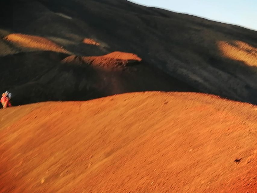 Etna excursions at sunset ancient craters and lava flows - Key points before you go