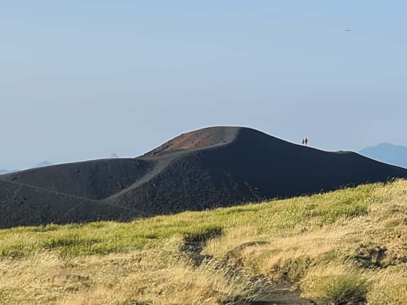 Etna North 2900mt & Craters of 2002 - The North-East crater area and the 300 m climb to the viewpoint