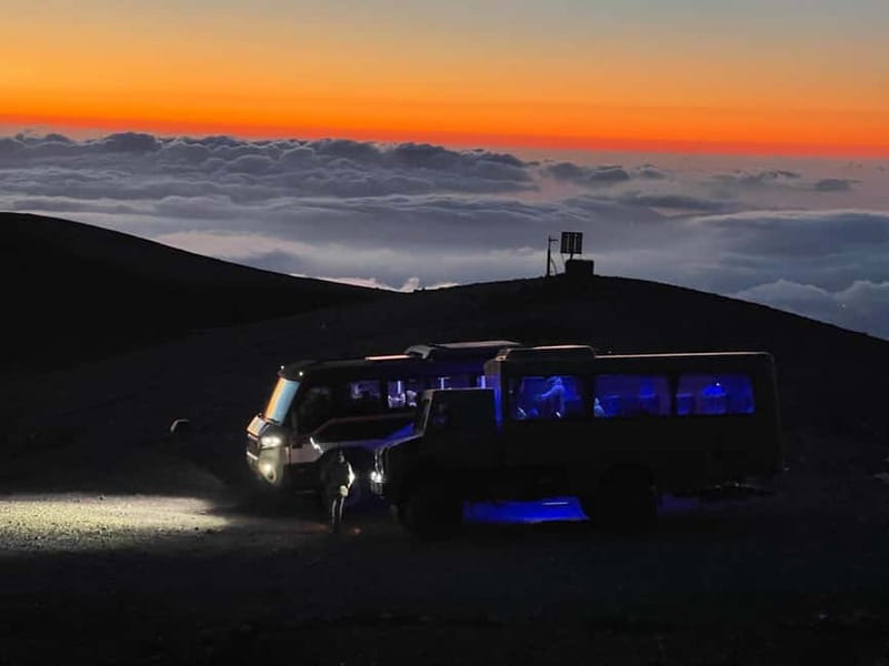 Etna North 2900mt Sunset: Summit area & Craters of 2002 - North-East crater area and the observatory zone