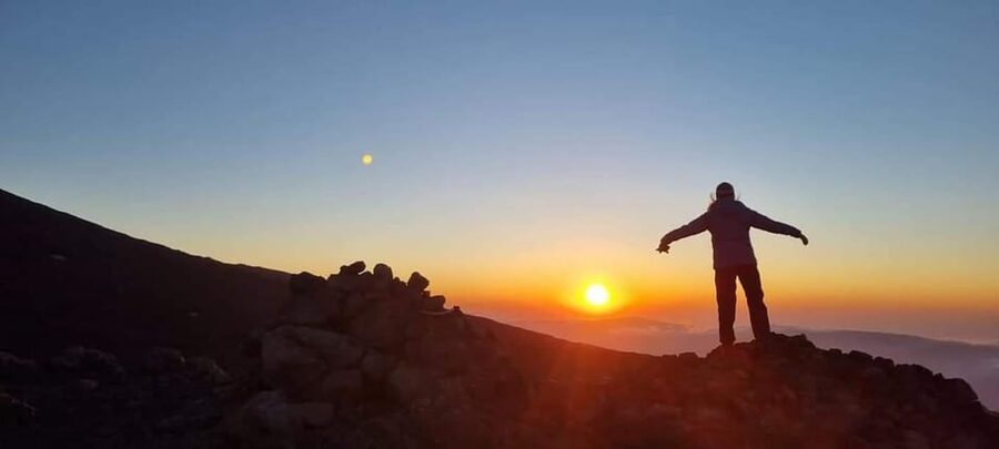 Etna North Sunset: Summit area & Craters of 2002 - Practical tips so you feel good at 2,900 m