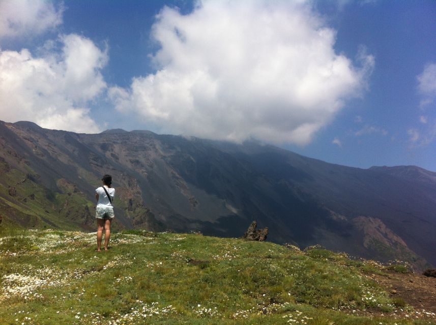 Etna: Sunset Tour on the Volcano - What to bring (and what to skip) for a smooth sunset hike