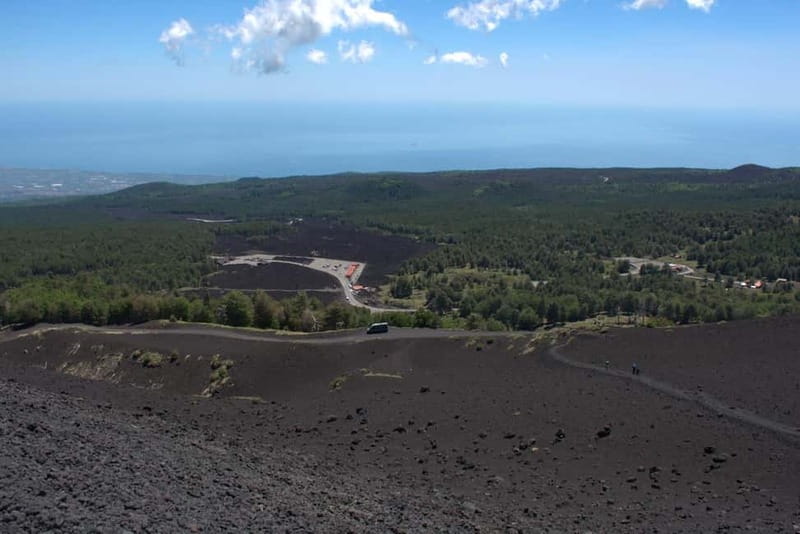 ETNA VOLCANO: Excursion to the Craters of 2002 - Climbing the lava channel toward the last four inactive craters of 2002