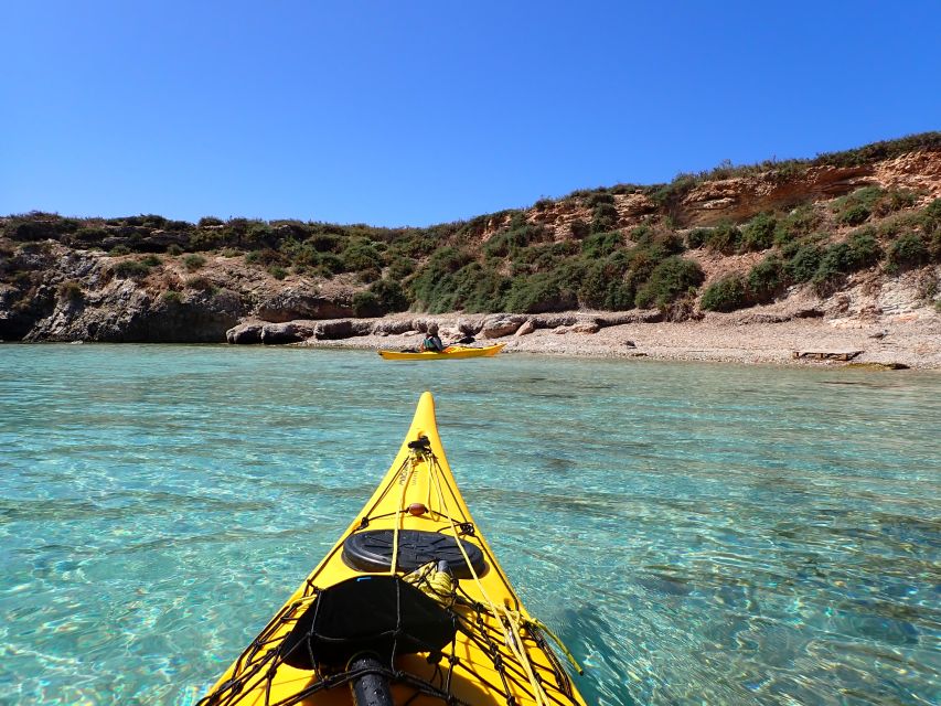 Favignana: kayak excursion, snorkelling and adventure - Getting your gear and your paddling basics