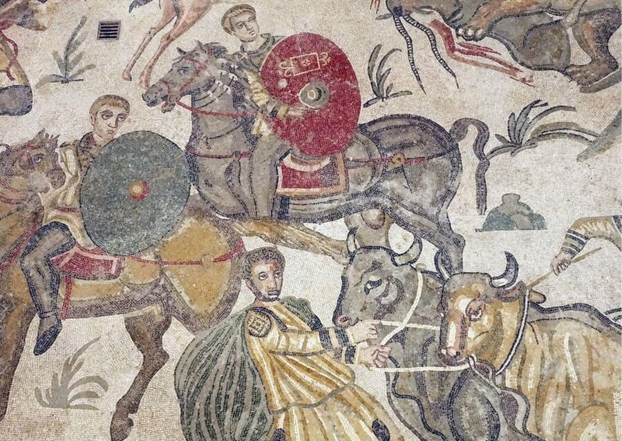 From Agrigento to Siracusa: Valley of Temples & Roman Villa - Comfort and the driver role, including Michele Scilipoti