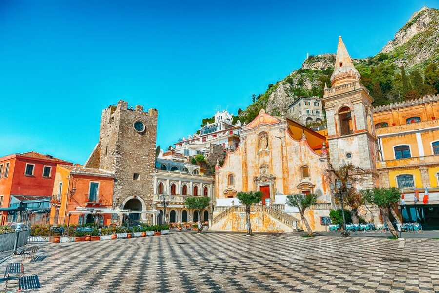 From Catania: Day Trip to Mount Etna and Taormina - Should you book this Etna and Taormina day trip?
