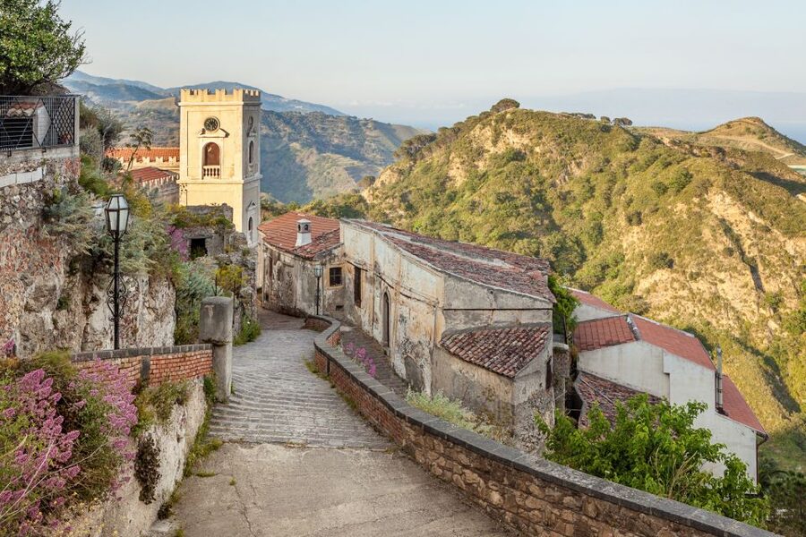 From Catania: Guided Godfather Tour with Taormina Visit - Getting Picked Up in Catania, Then Heading to Savoca