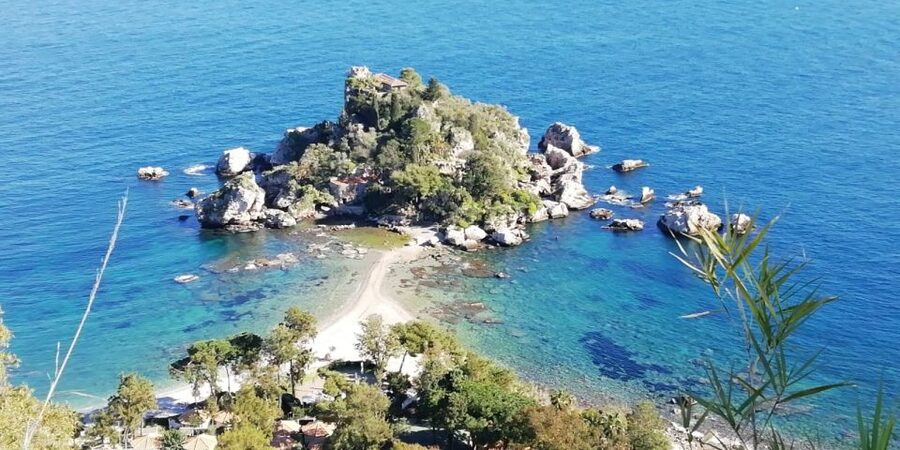 From Catania: Guided Tour of Mount Etna and Taormina - Price and value: why $105 can make sense for this day