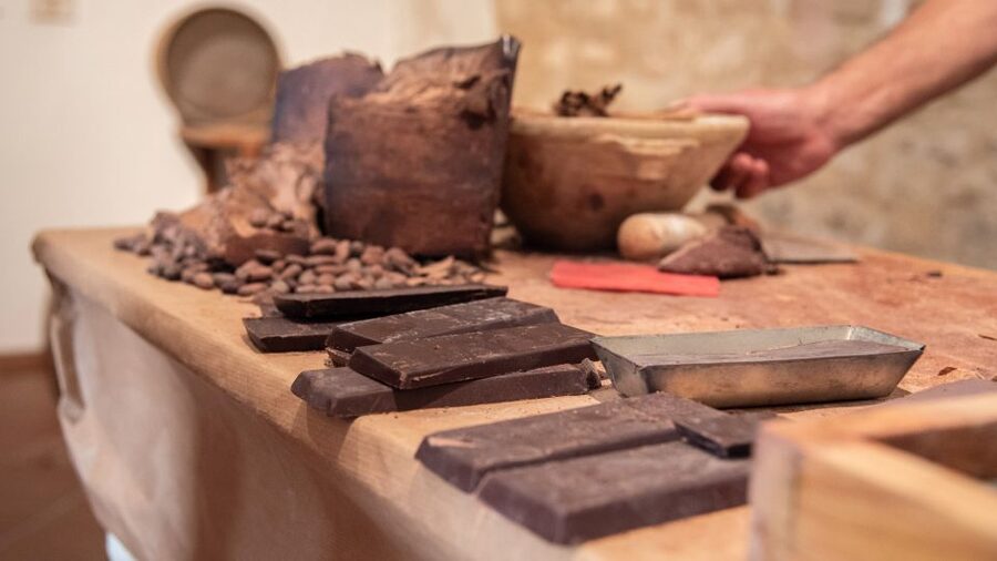 From Catania: Inspector Montalbano Day Tour with Audio Guide - Modica: Castello dei Conti views and the Aztec-recipe chocolate payoff