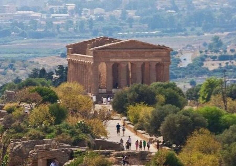From Catania or Taormina: Agrigento and Piazza Armerina Tour - Getting the Most Out of the Drive and the On-Site Stops