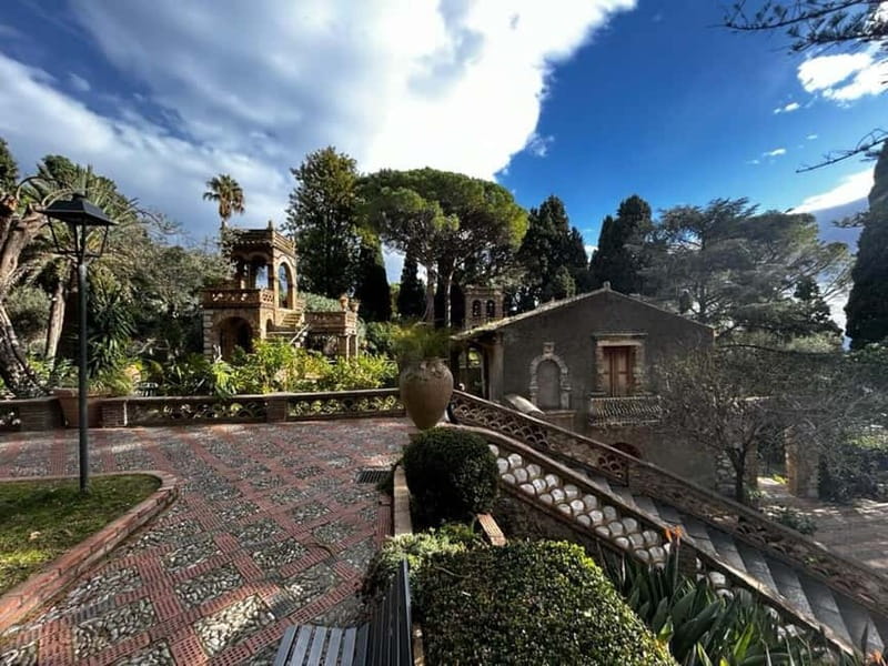 From Catania: Taormina, Savoca, & Castelmola Tour w/ Lunch - How much it costs and whether it feels worth it